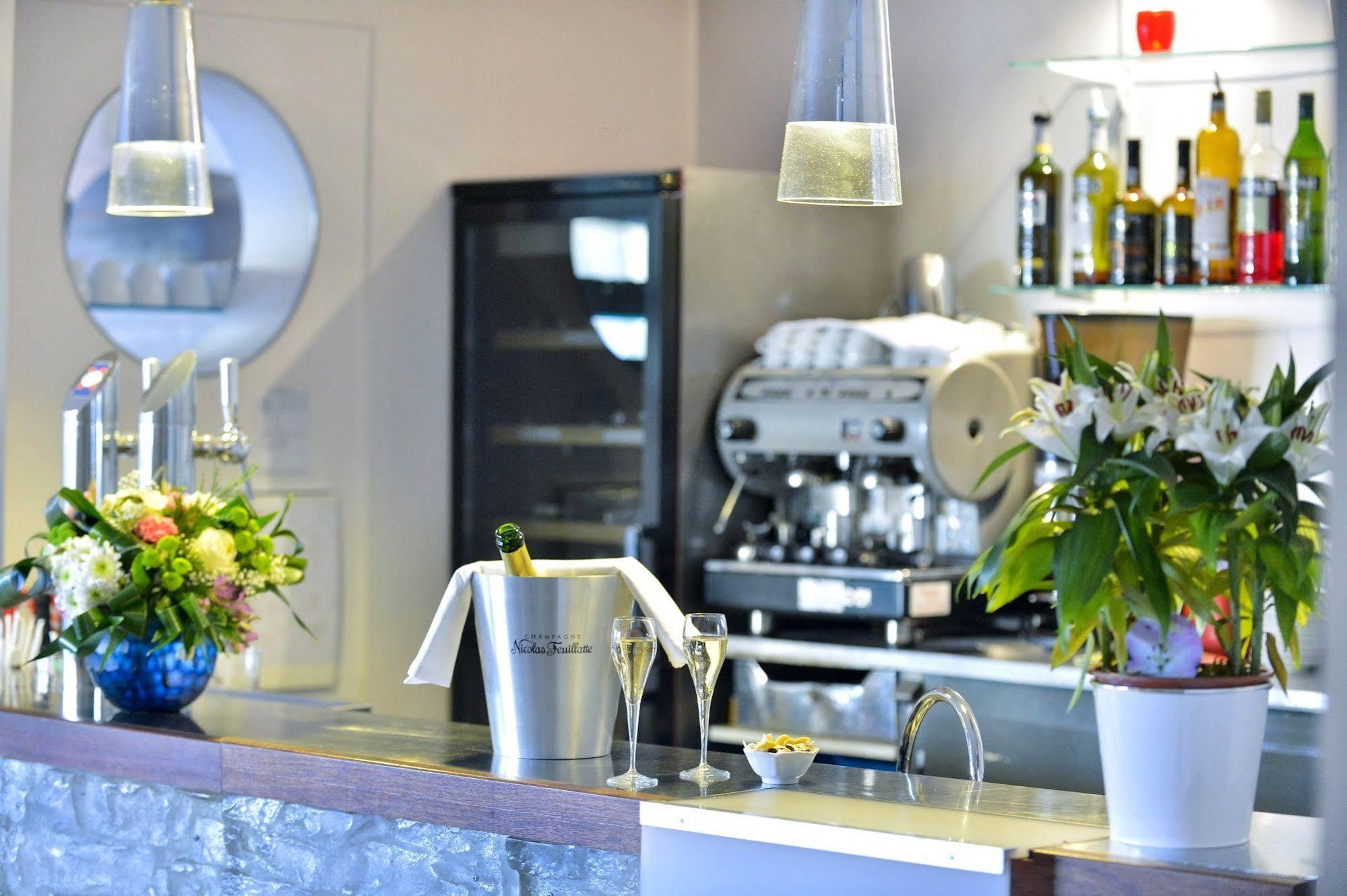 Logis Beaujoire Hotel 3*